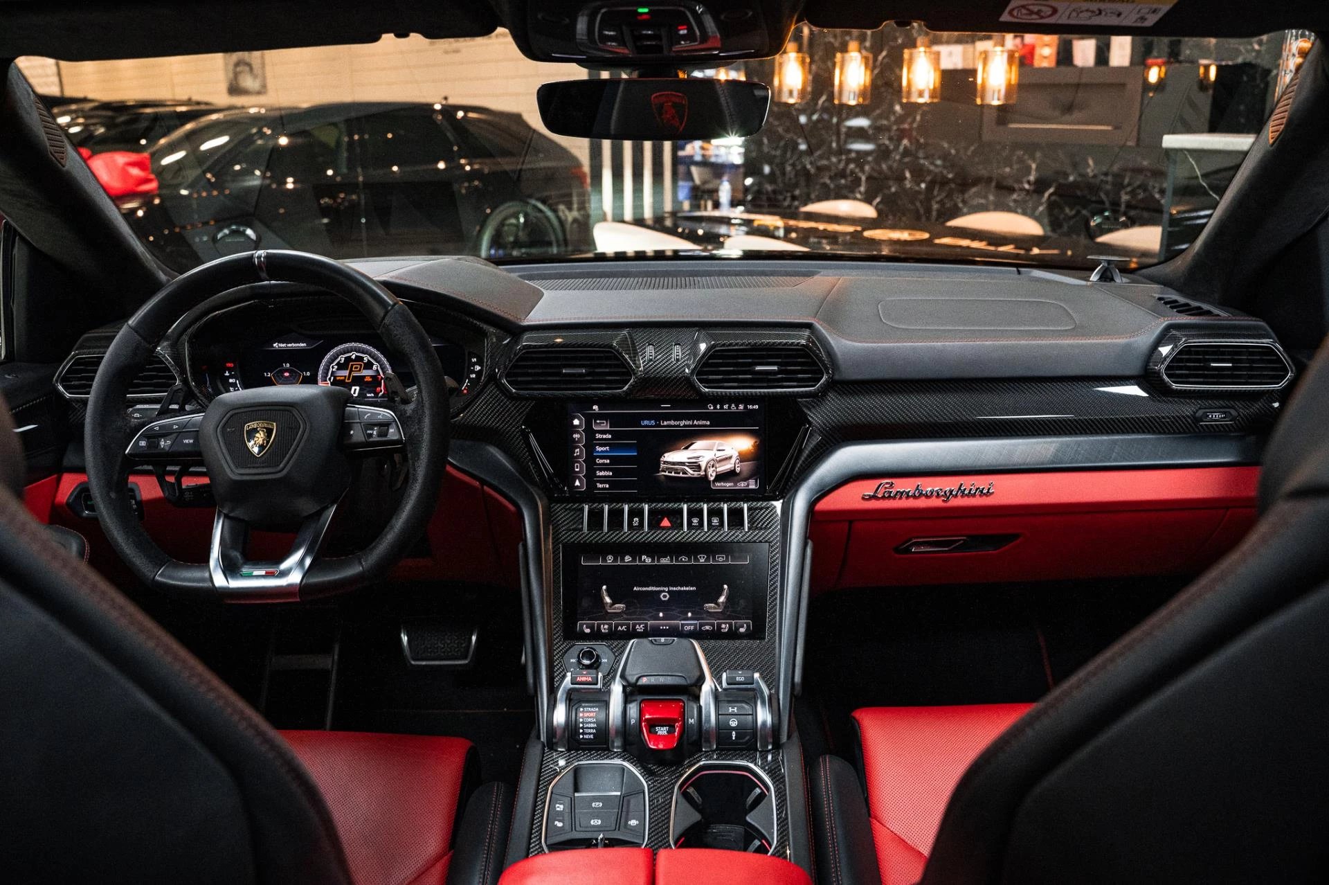 Hoofdafbeelding Lamborghini Urus