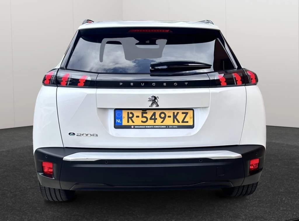 Hoofdafbeelding Peugeot e-2008