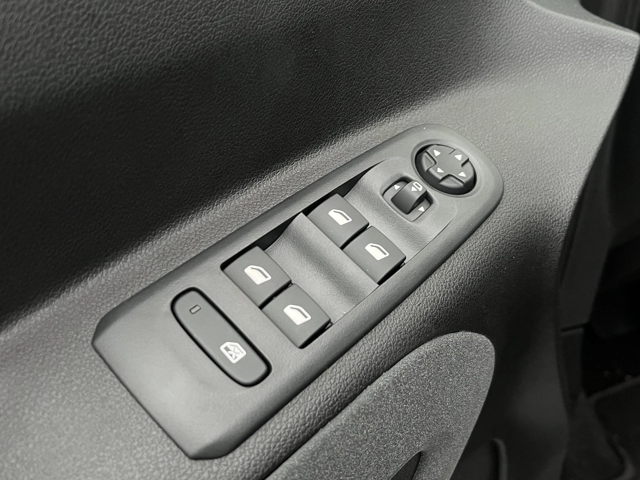 Hoofdafbeelding Peugeot e-Rifter