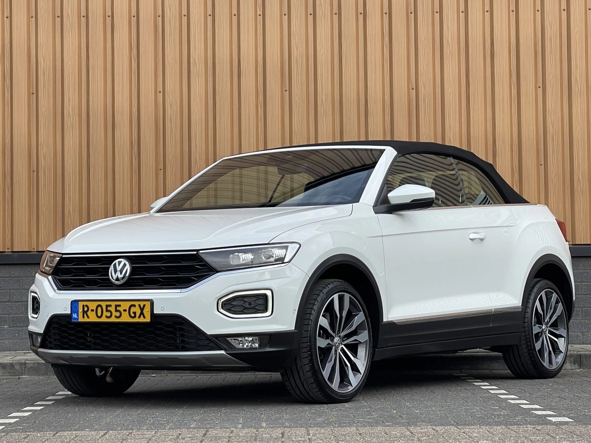 Hoofdafbeelding Volkswagen T-Roc