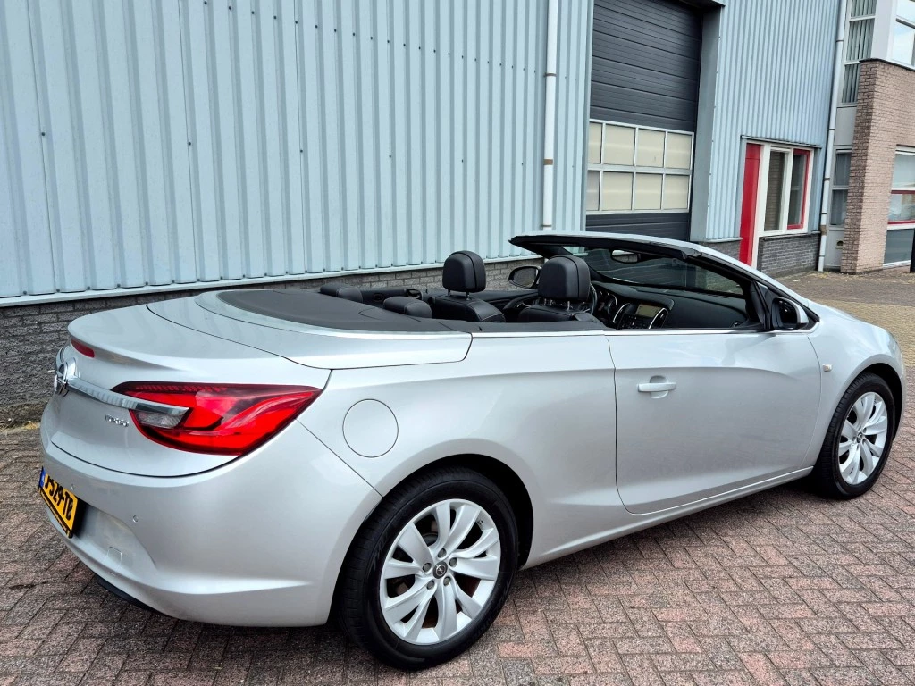 Hoofdafbeelding Opel Cascada
