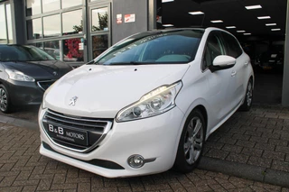 Peugeot 208 1.4 VTi Allure|CRUISE|PANO|STOELVERW|PDC|DEALER+