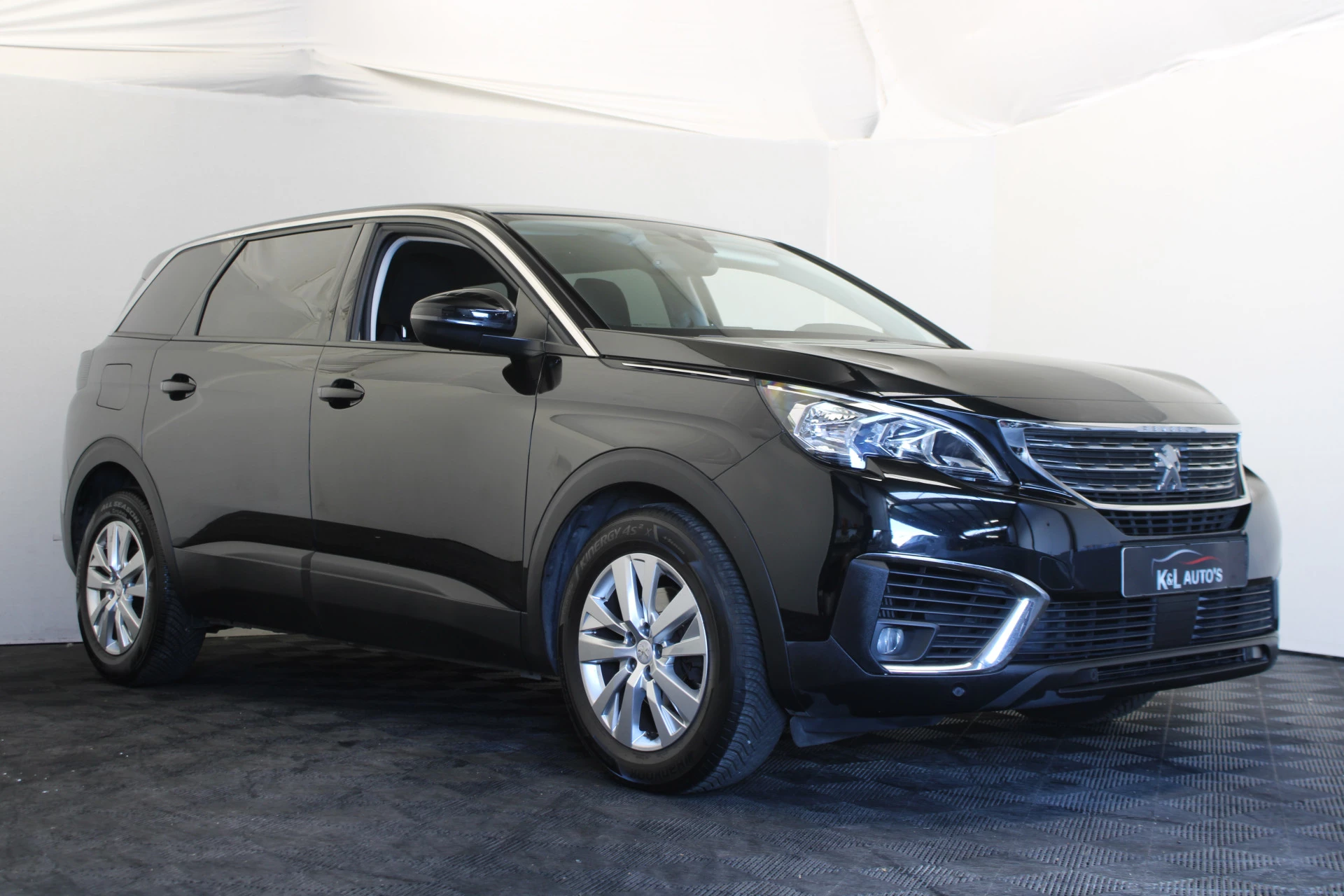 Hoofdafbeelding Peugeot 5008