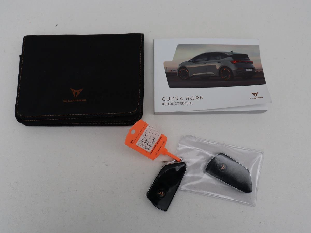 Hoofdafbeelding CUPRA Born