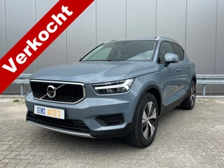 Hoofdafbeelding Volvo XC40 Volvo XC40 1.5 T5 Twin Engine Momentum Pro Panorama dak / 360 Camera / Full LED / NAP