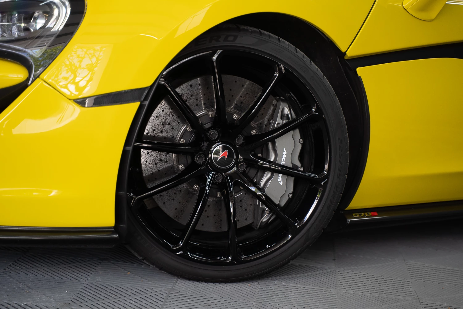 Hoofdafbeelding McLaren 570S