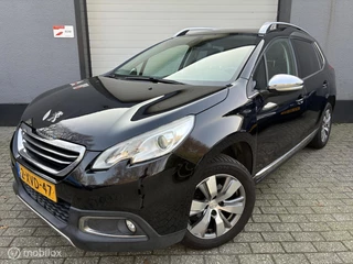Peugeot 2008 1.2 PureTech Allure / airco / cruise / pano /