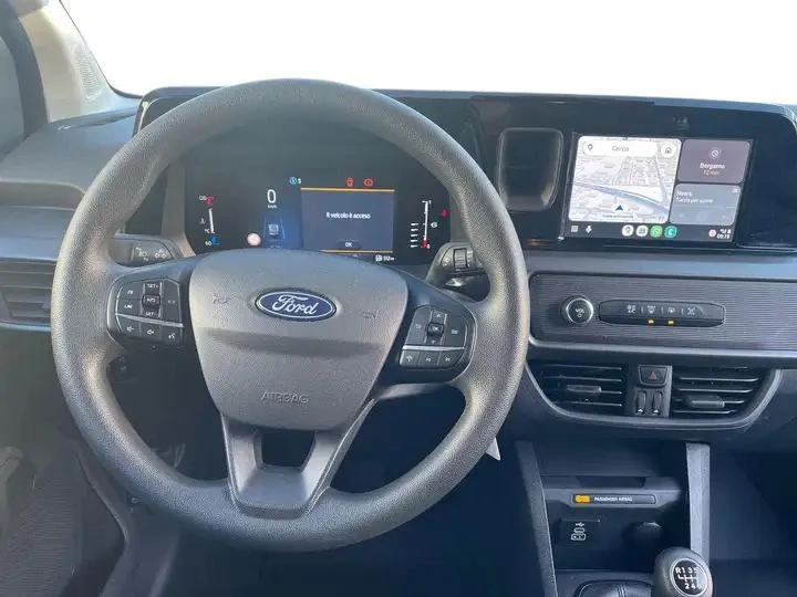 Hoofdafbeelding Ford Transit Courier