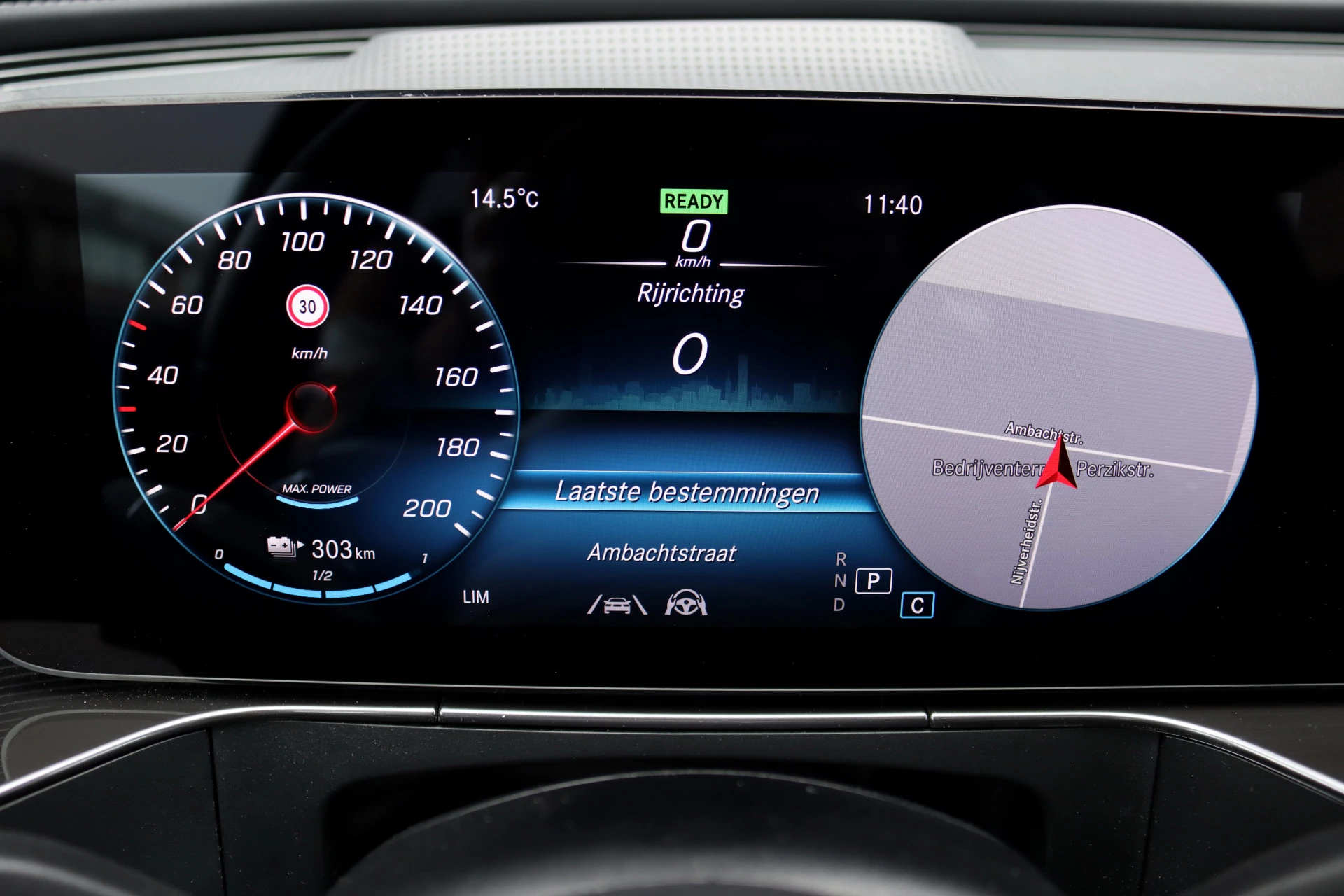 Hoofdafbeelding Mercedes-Benz EQC