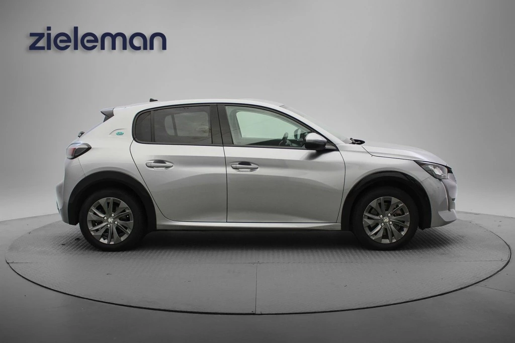 Hoofdafbeelding Peugeot e-208