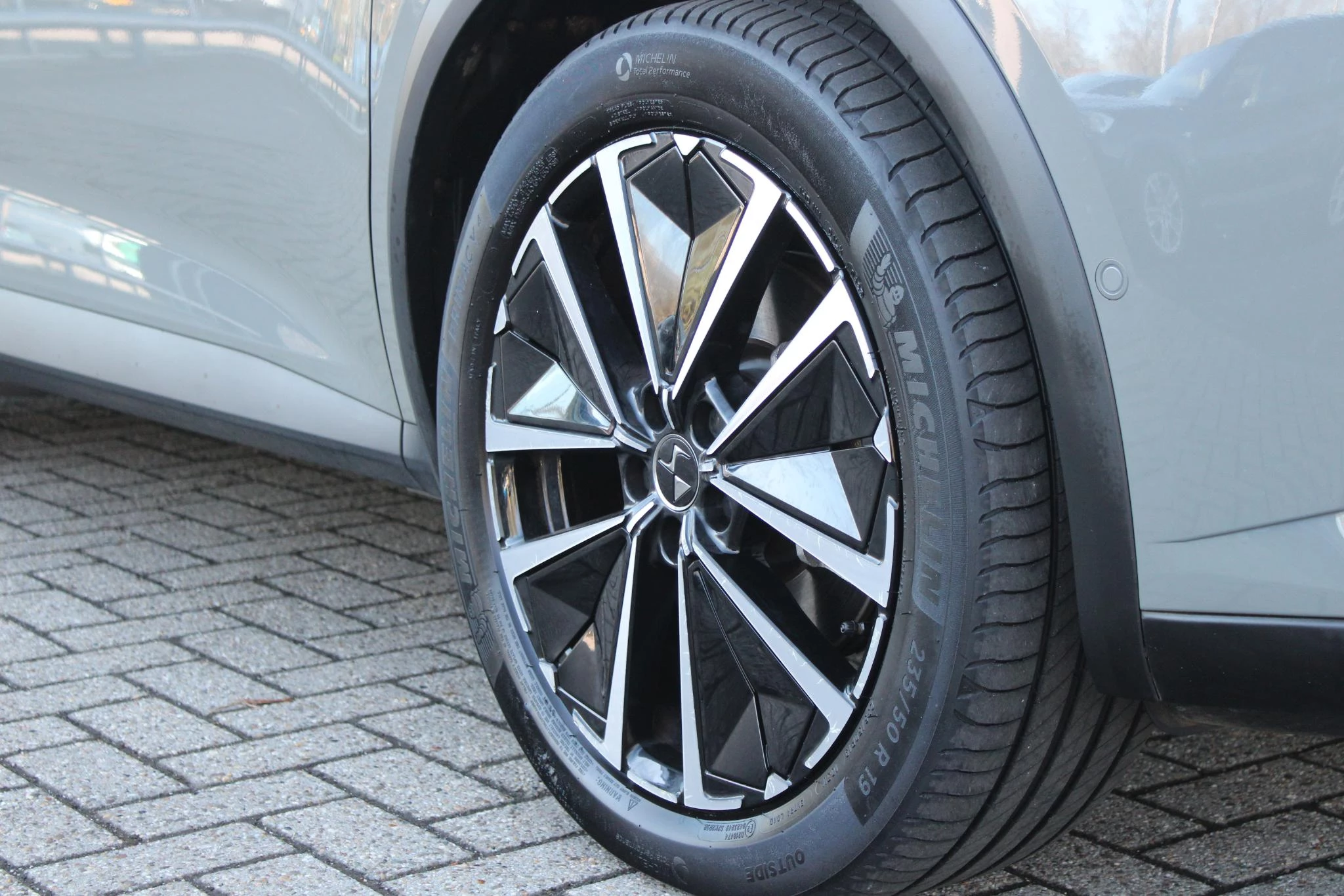 Hoofdafbeelding DS DS 7