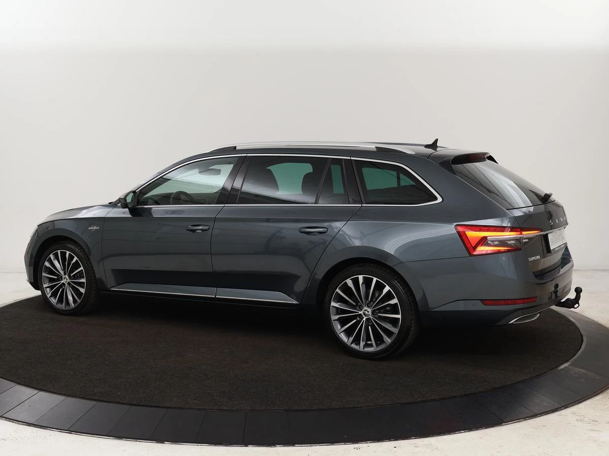 Hoofdafbeelding Škoda Superb