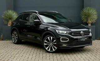 Volkswagen T-Roc 1.5 TSI R-line Trekhaak Pano Automaat ACC Camera