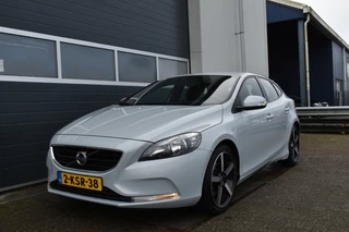Volvo V40 1.6 T3 Kinetic