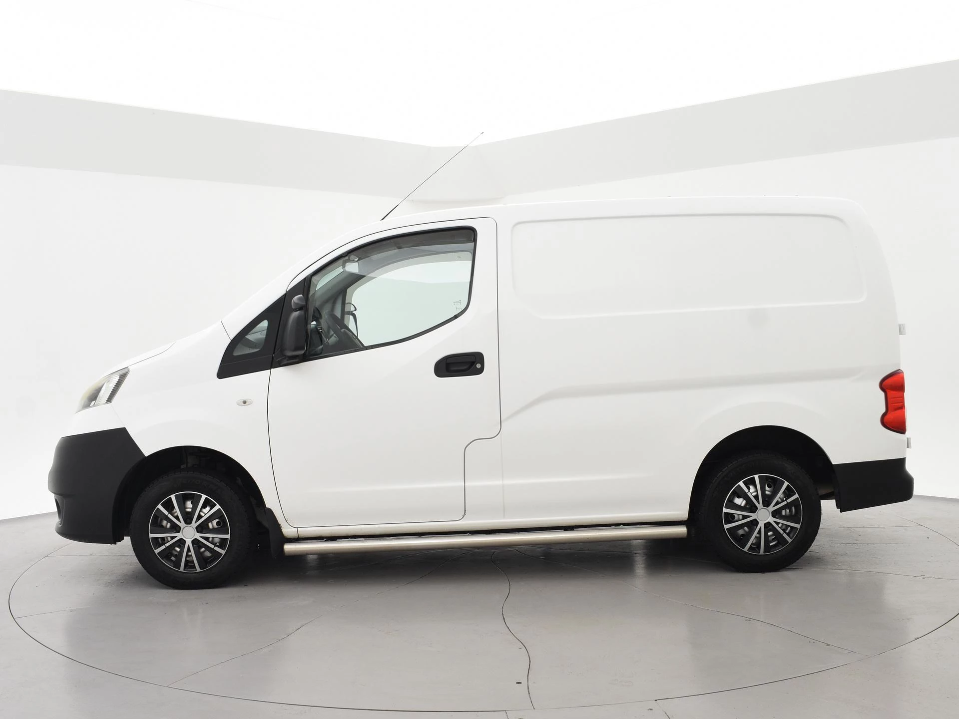 Hoofdafbeelding Nissan NV200