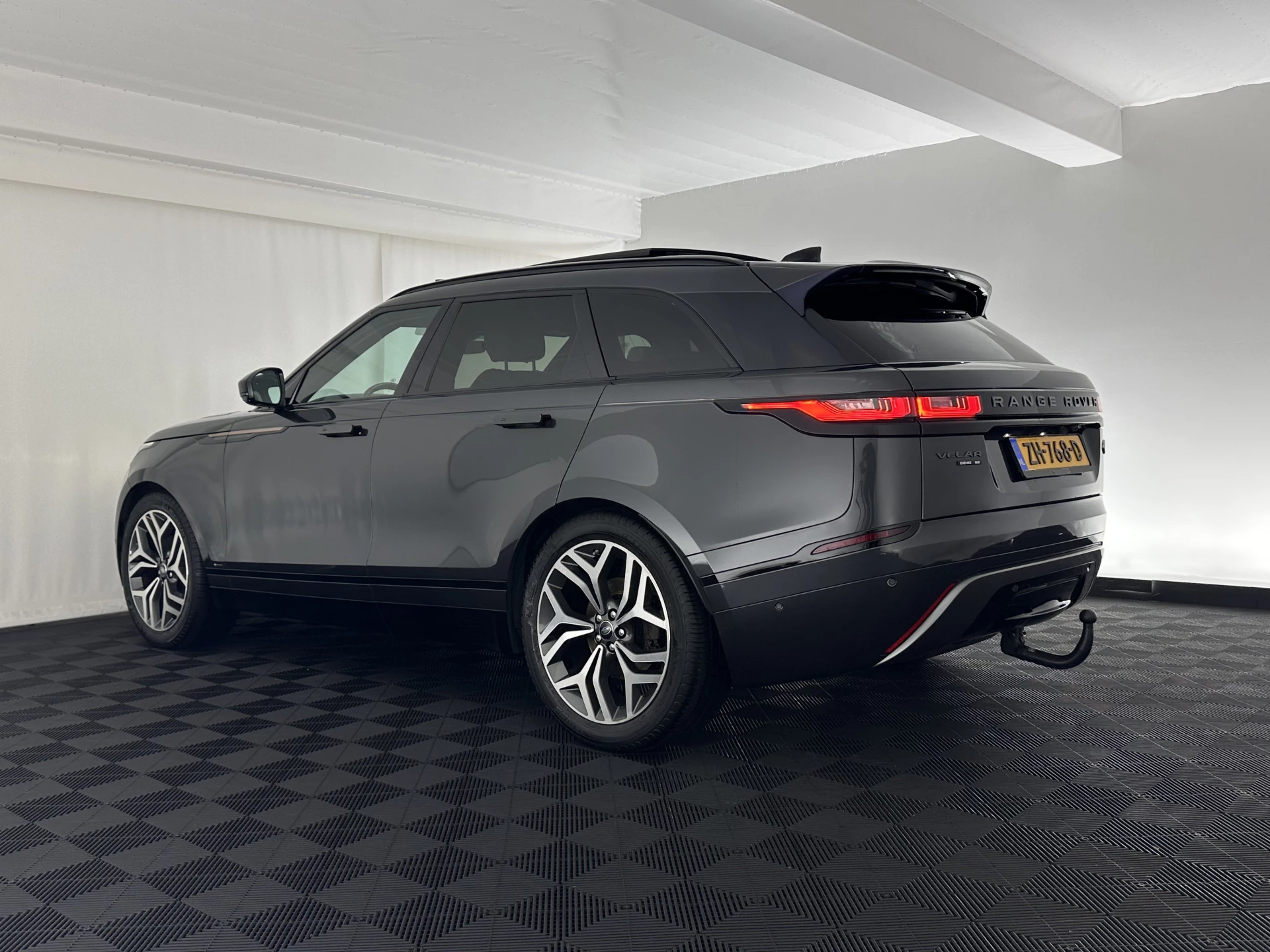 Hoofdafbeelding Land Rover Range Rover Velar