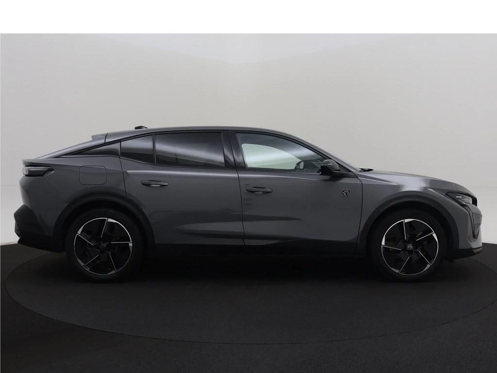 Hoofdafbeelding Peugeot 408