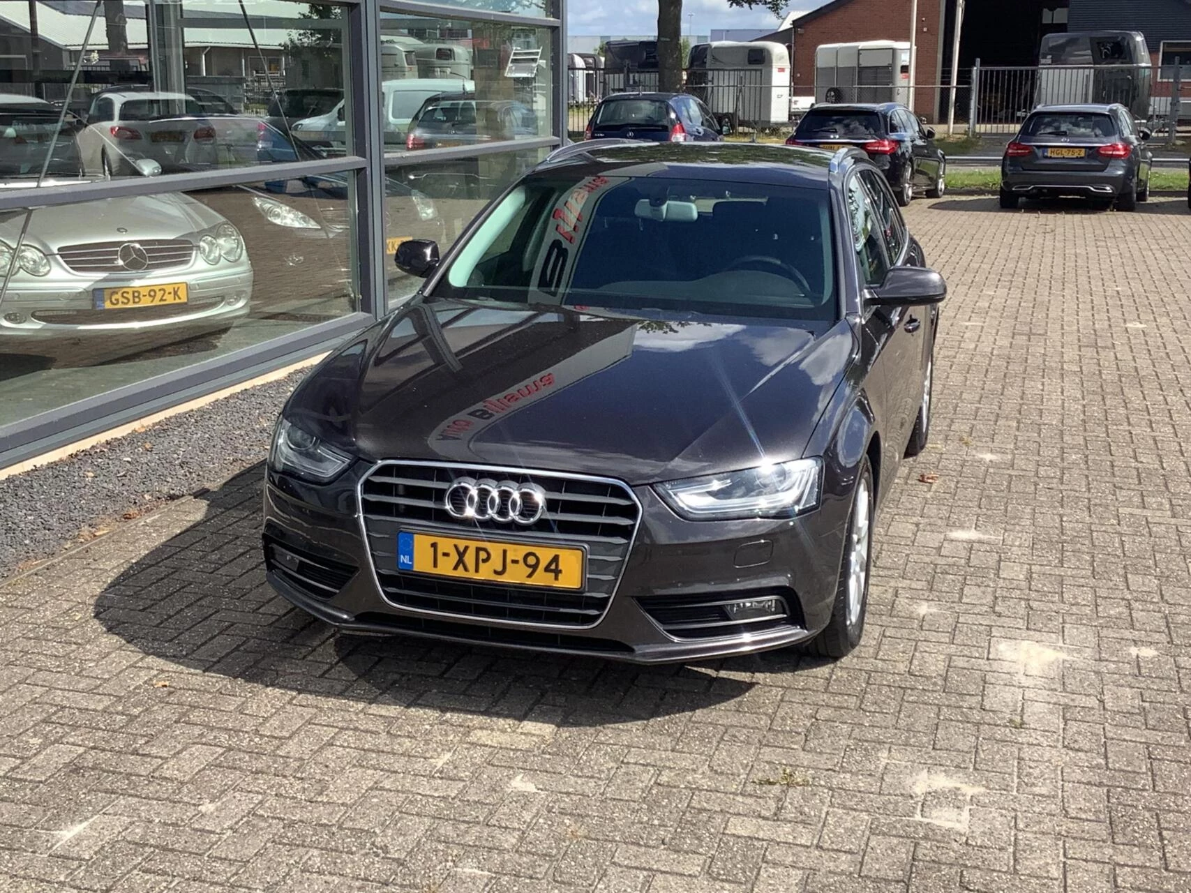 Hoofdafbeelding Audi A4