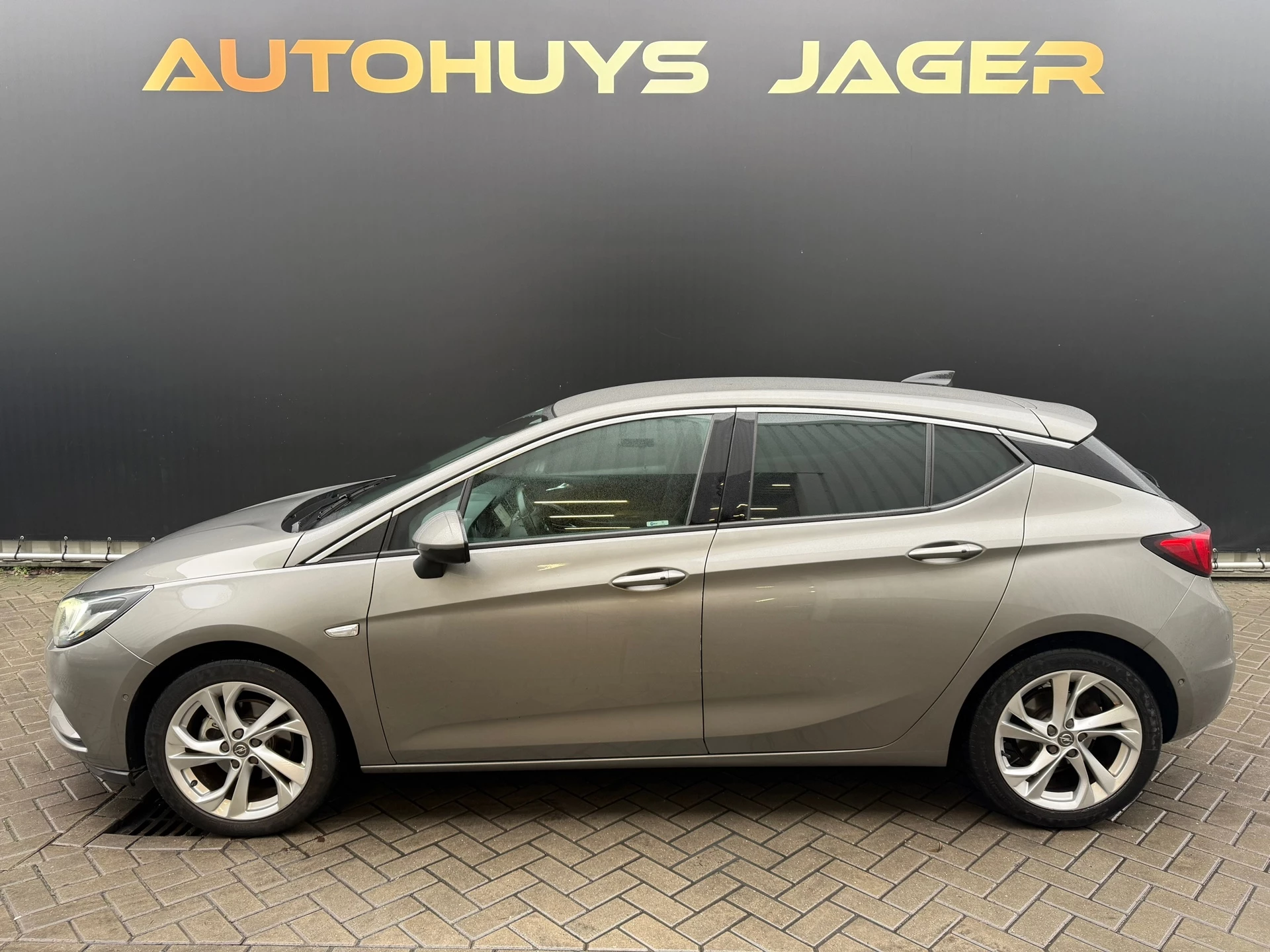 Hoofdafbeelding Opel Astra