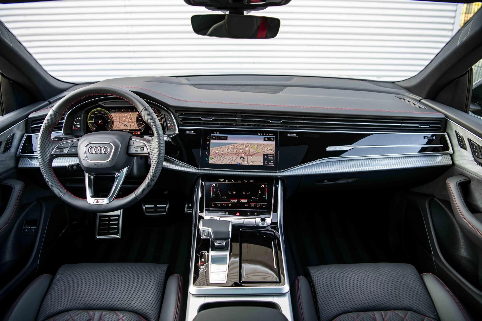 Hoofdafbeelding Audi Q8