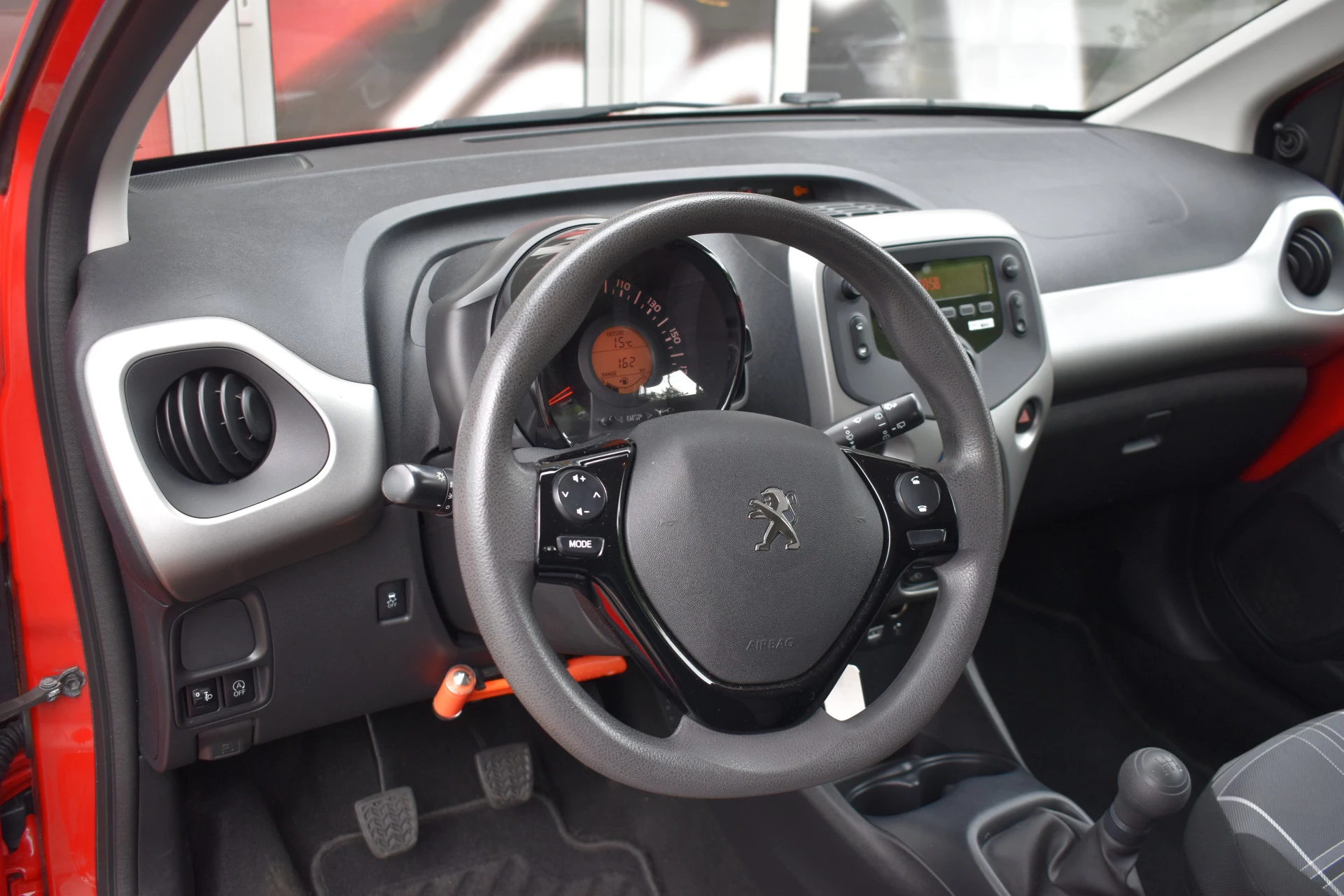 Hoofdafbeelding Peugeot 108