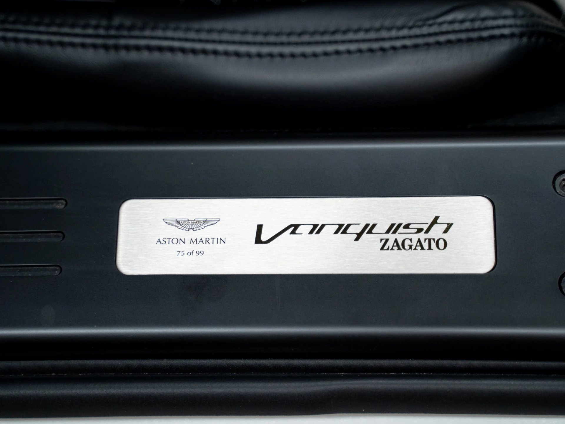 Hoofdafbeelding Aston Martin V12 Vanquish