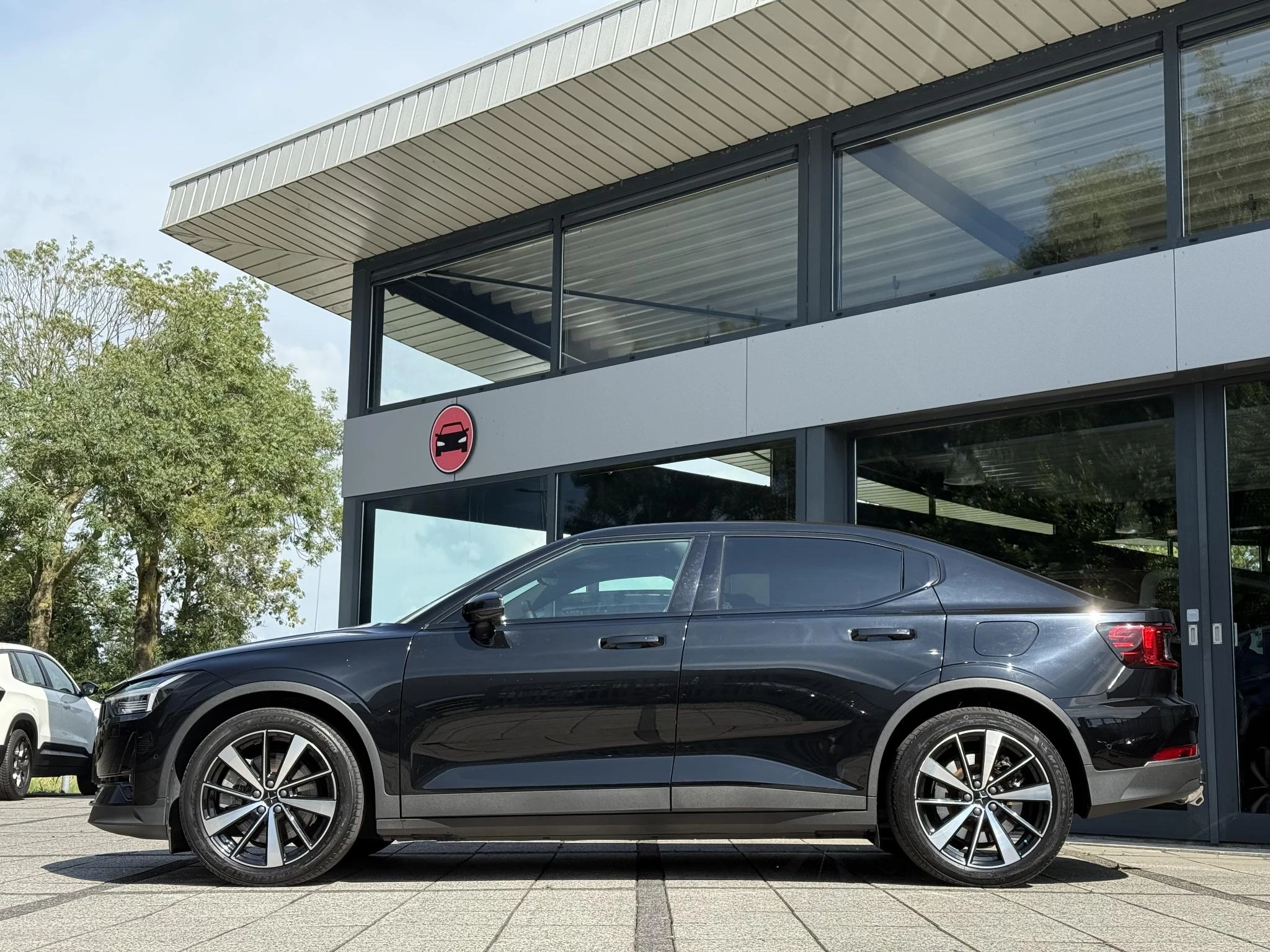 Hoofdafbeelding Polestar 2