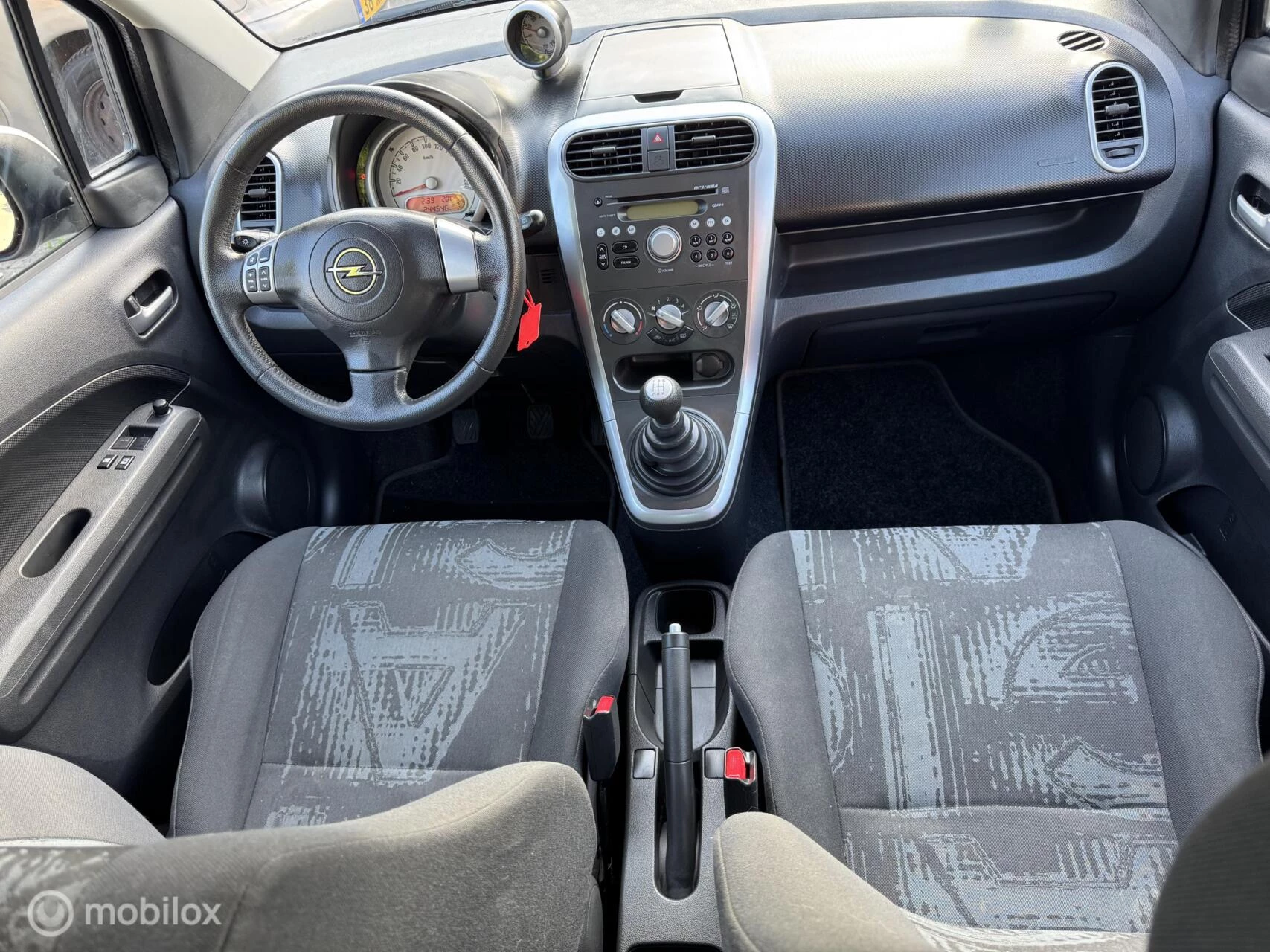 Hoofdafbeelding Opel Agila