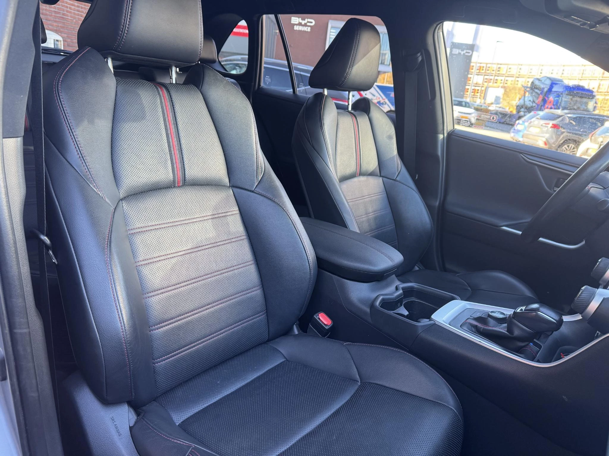 Hoofdafbeelding Toyota RAV4