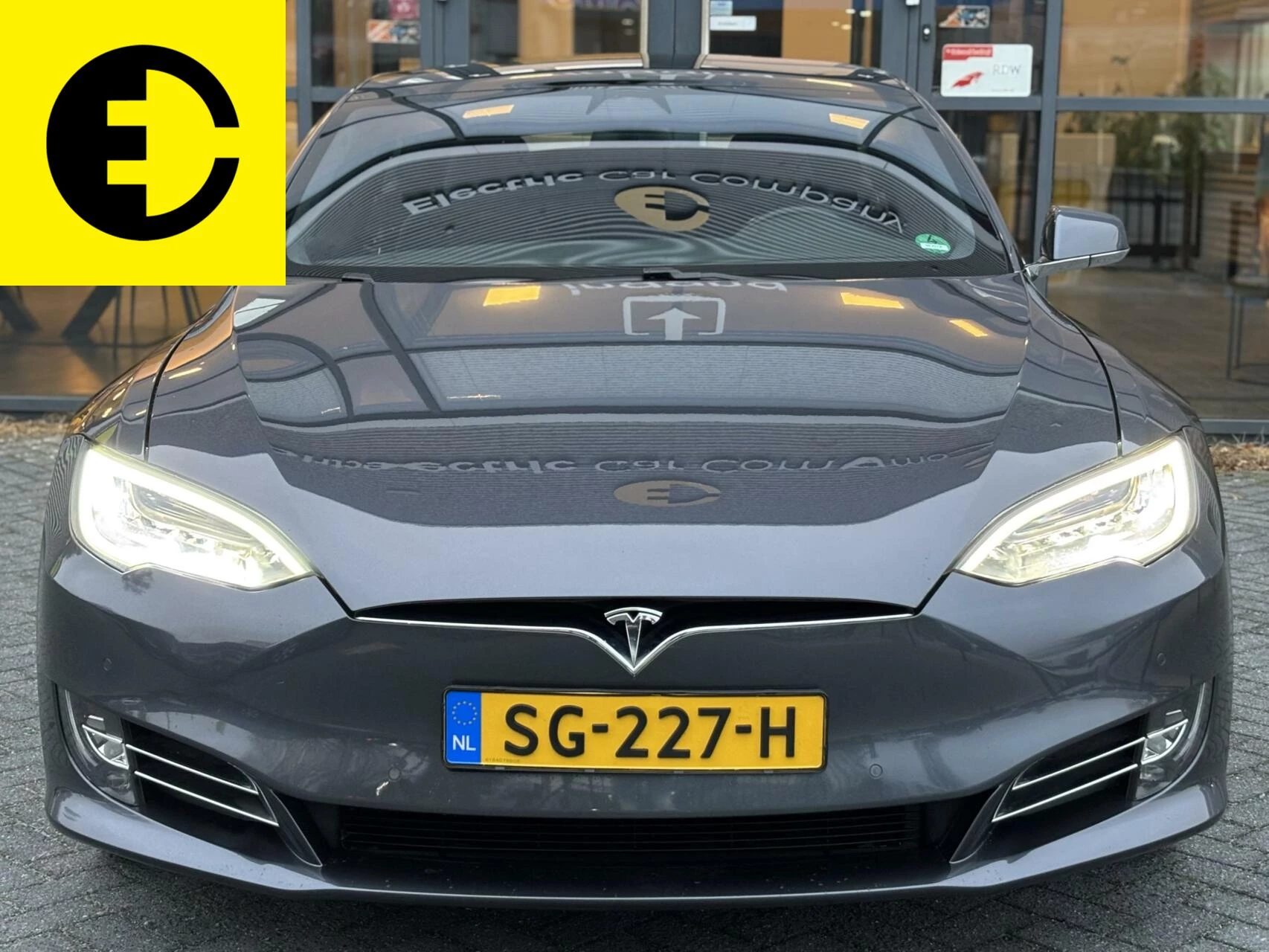 Hoofdafbeelding Tesla Model S