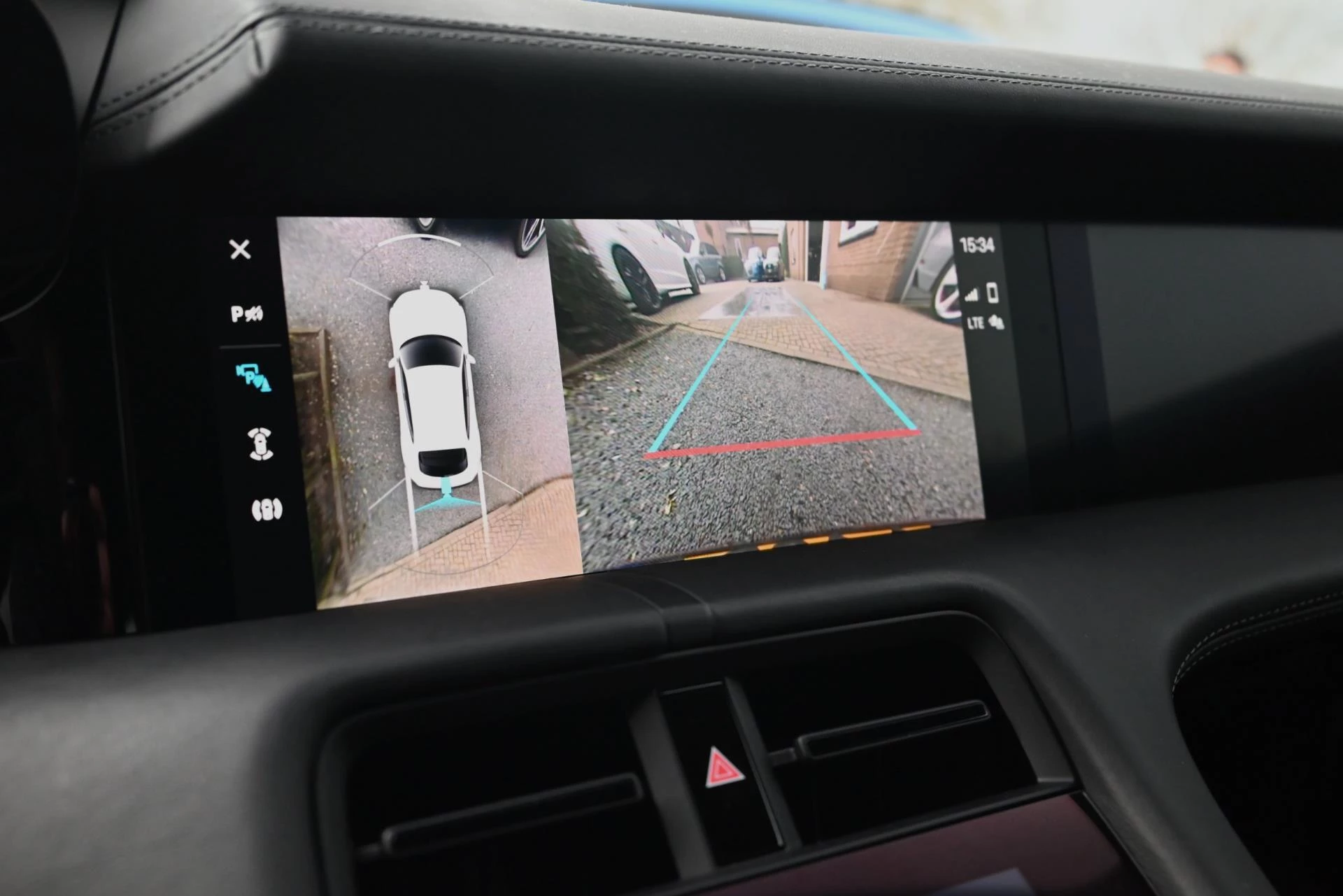 Hoofdafbeelding Porsche Taycan