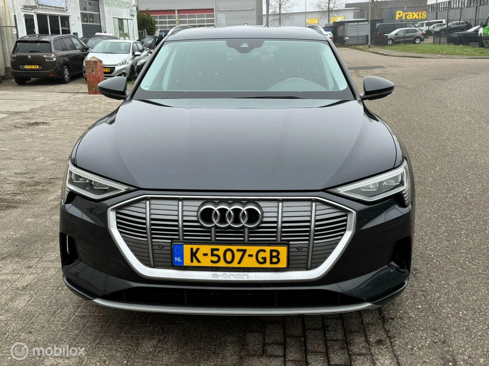 Hoofdafbeelding Audi e-tron
