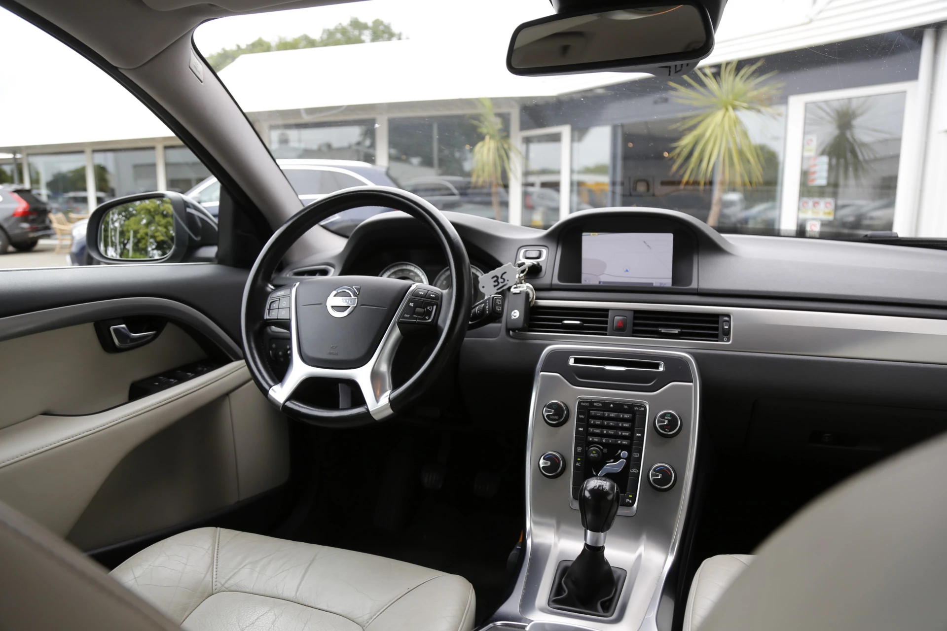 Hoofdafbeelding Volvo V70