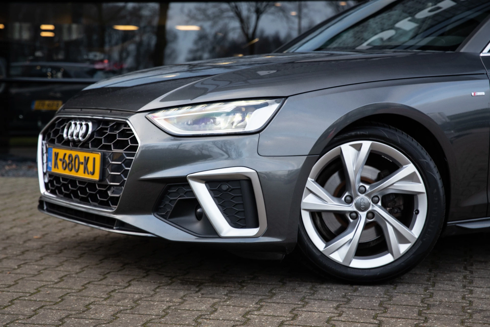 Hoofdafbeelding Audi A4