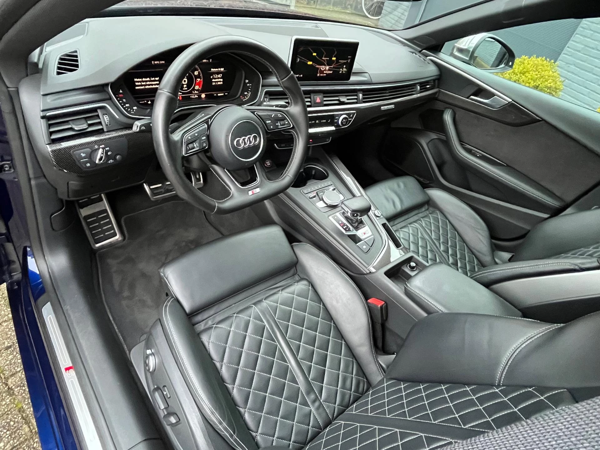 Hoofdafbeelding Audi S5