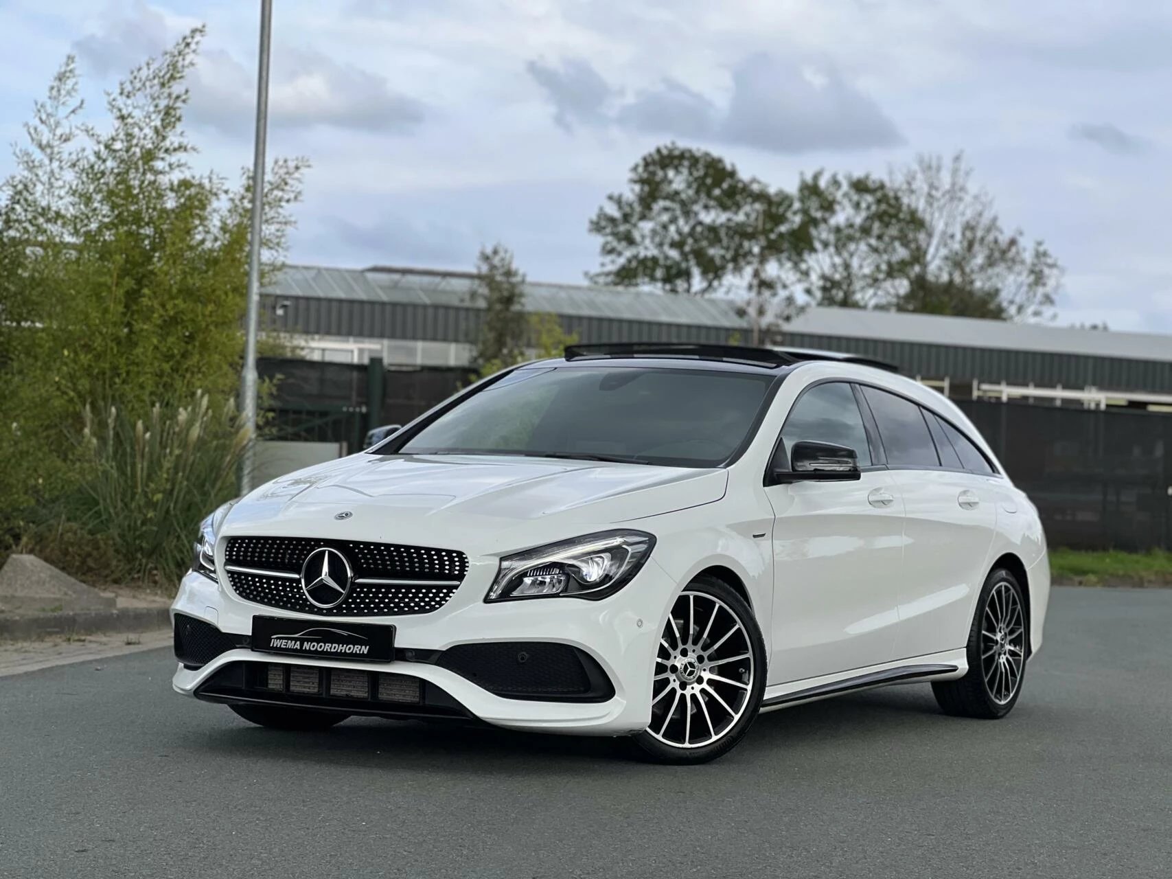 Hoofdafbeelding Mercedes-Benz CLA