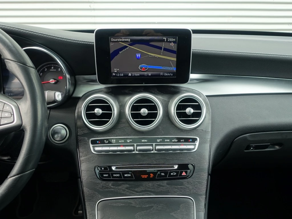 Hoofdafbeelding Mercedes-Benz GLC