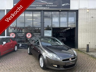 Hoofdafbeelding Fiat Bravo Fiat Bravo Punto NAP NWE BANDEN REMMEN EN RIEM!