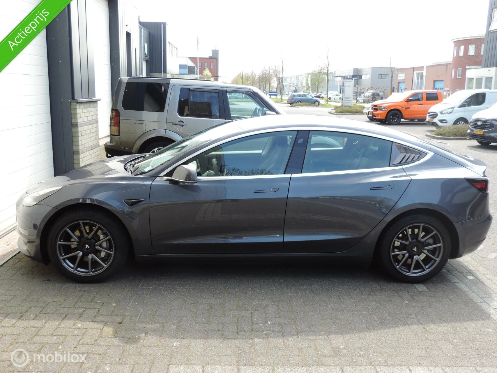 Hoofdafbeelding Tesla Model 3