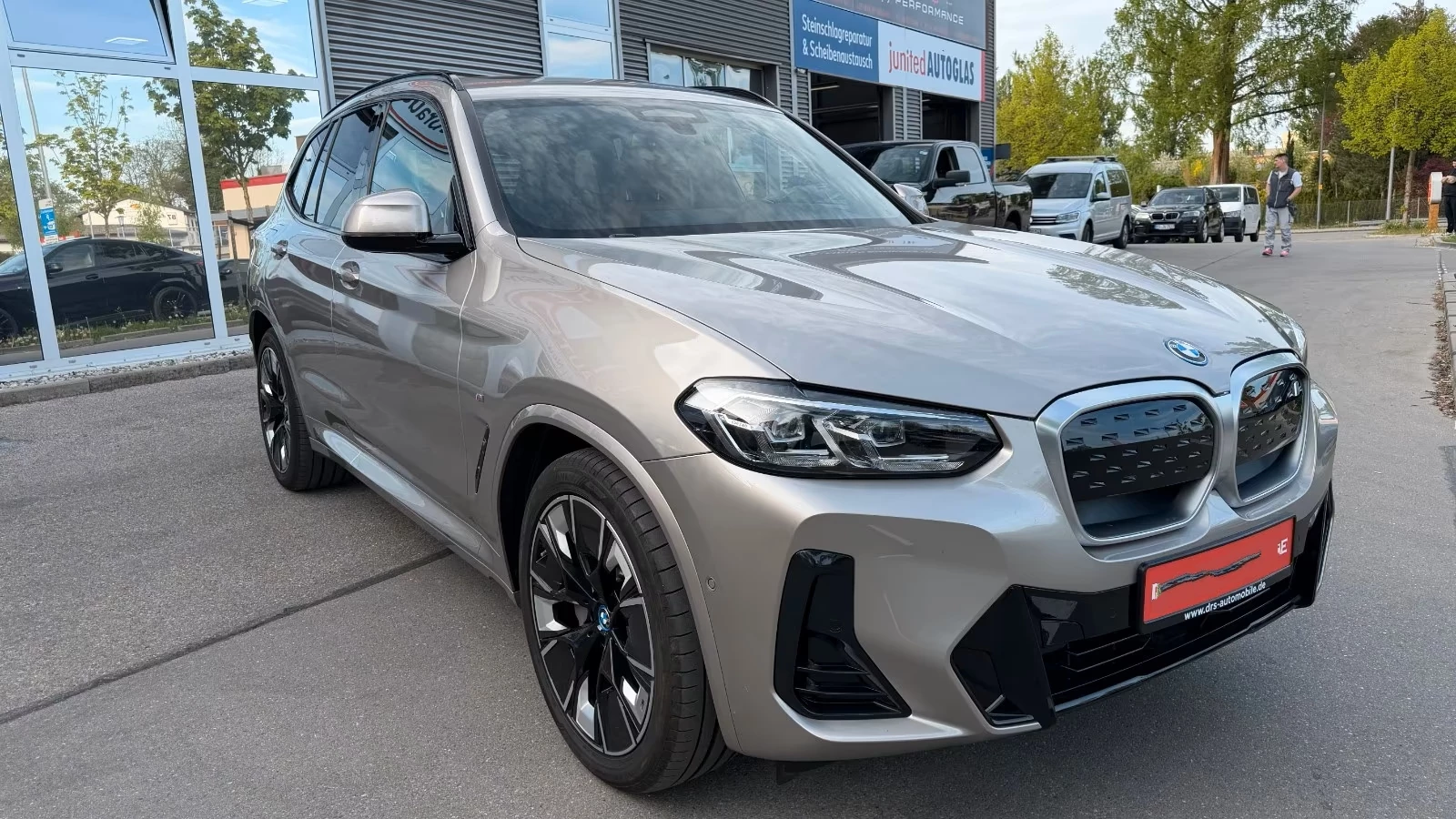 Hoofdafbeelding BMW iX3