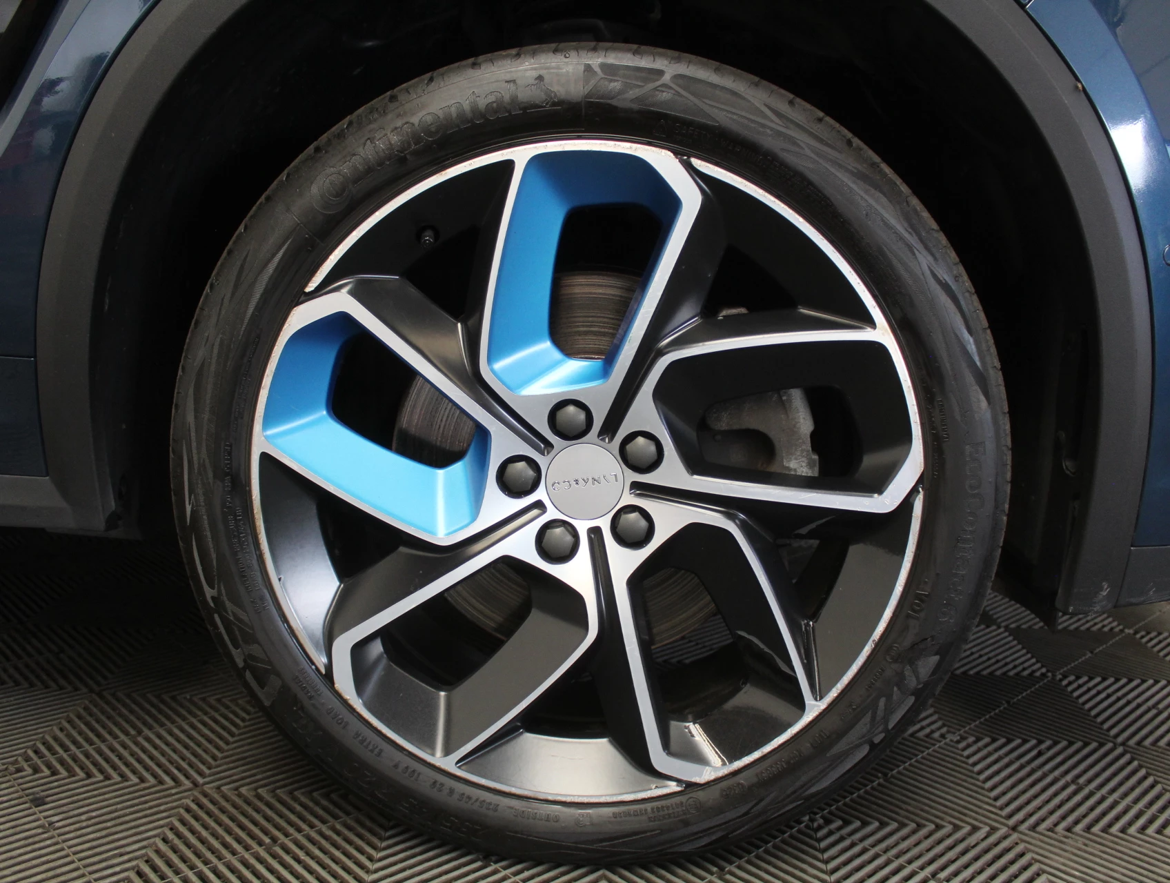 Hoofdafbeelding Lynk & Co 01