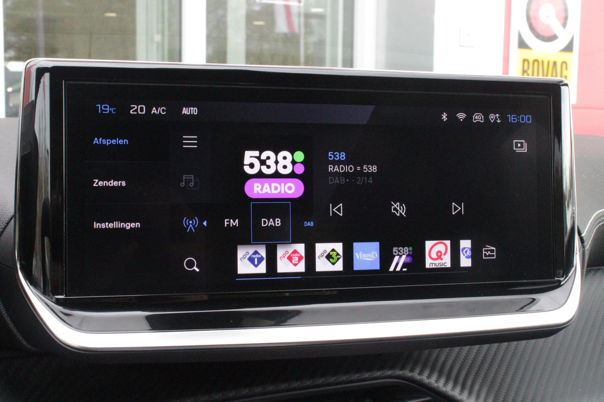 Hoofdafbeelding Peugeot e-208