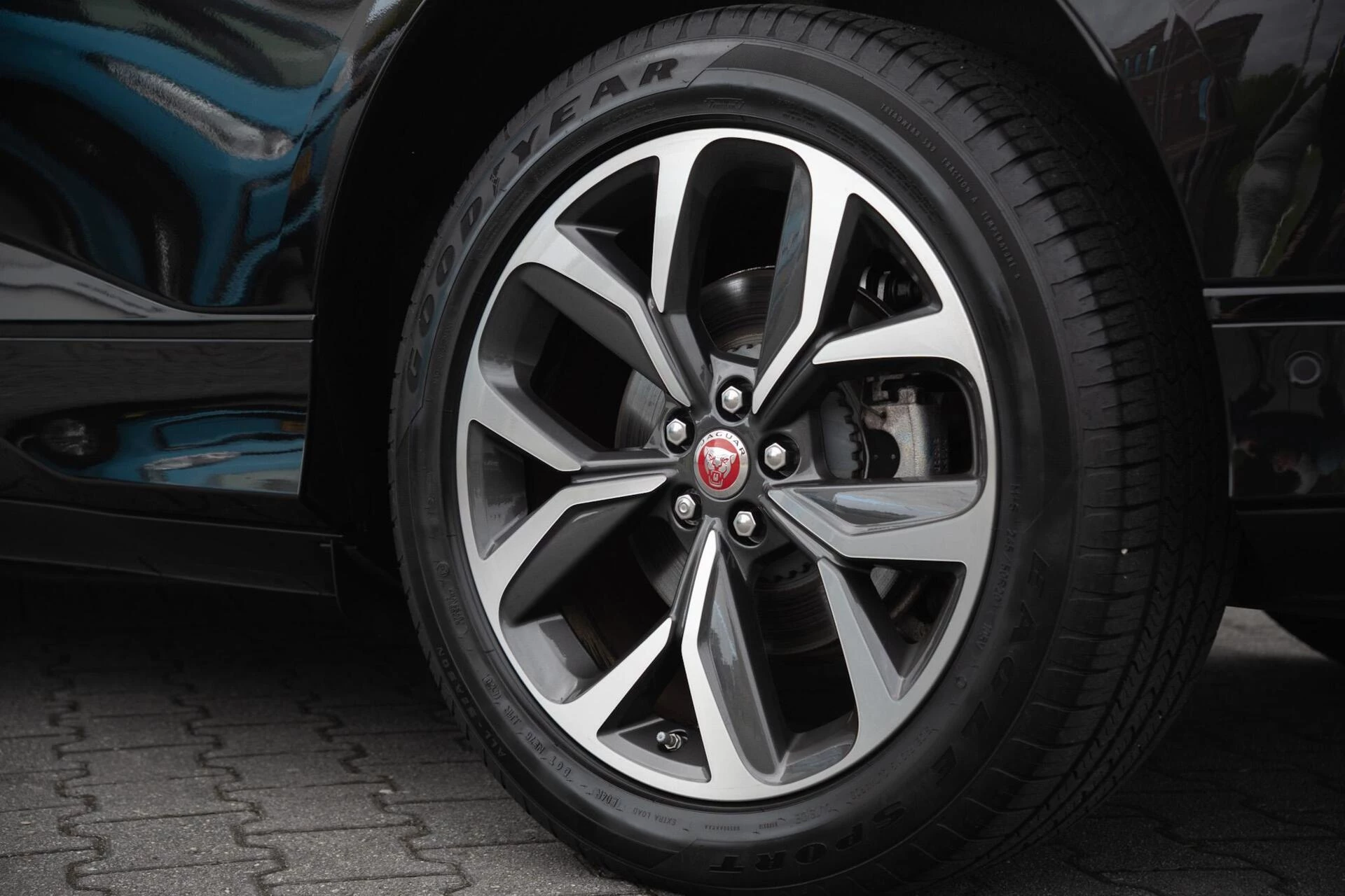 Hoofdafbeelding Jaguar I-PACE