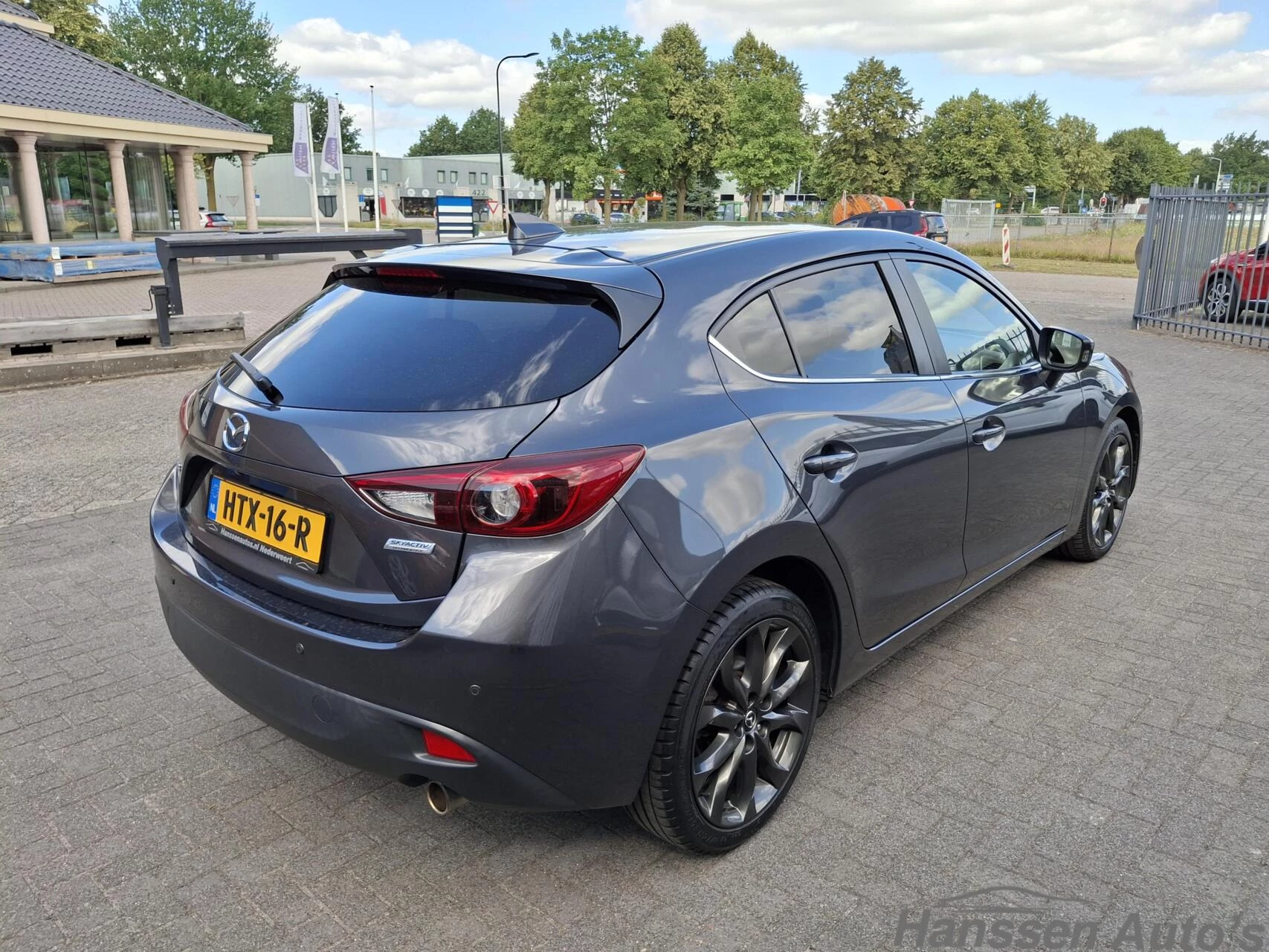 Hoofdafbeelding Mazda 3