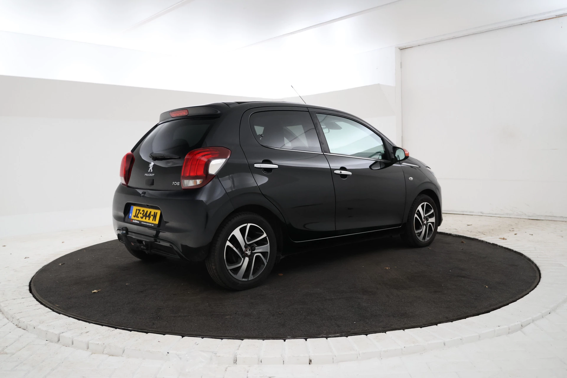 Hoofdafbeelding Peugeot 108