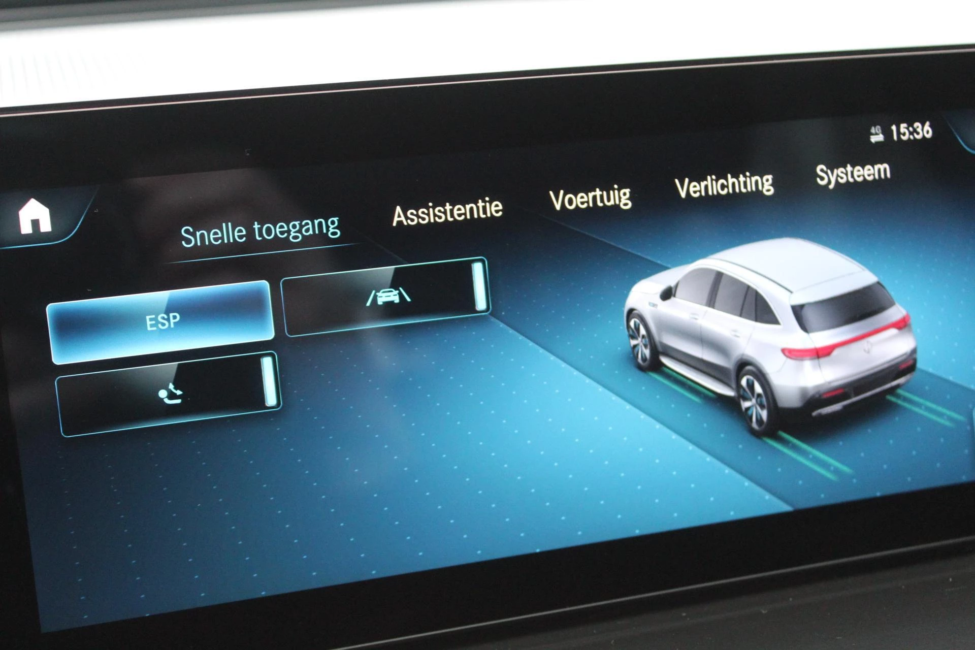 Hoofdafbeelding Mercedes-Benz EQC