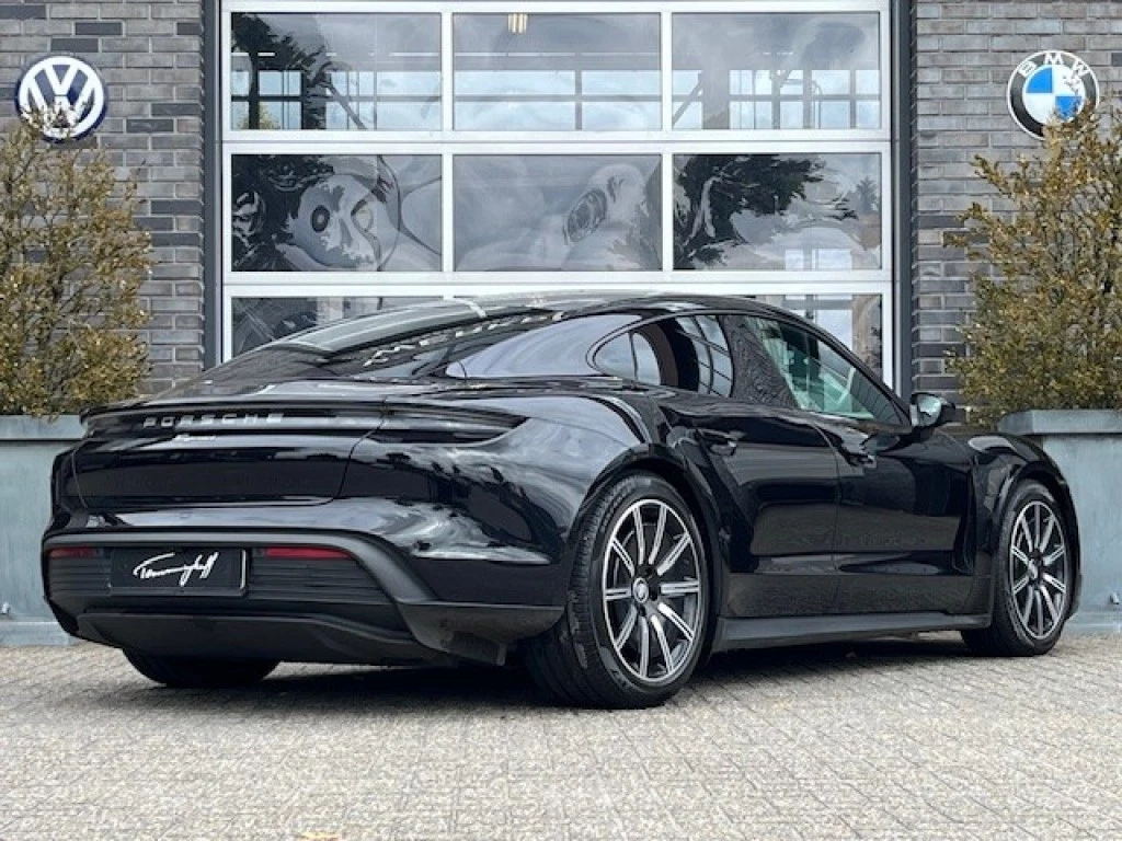 Hoofdafbeelding Porsche Taycan
