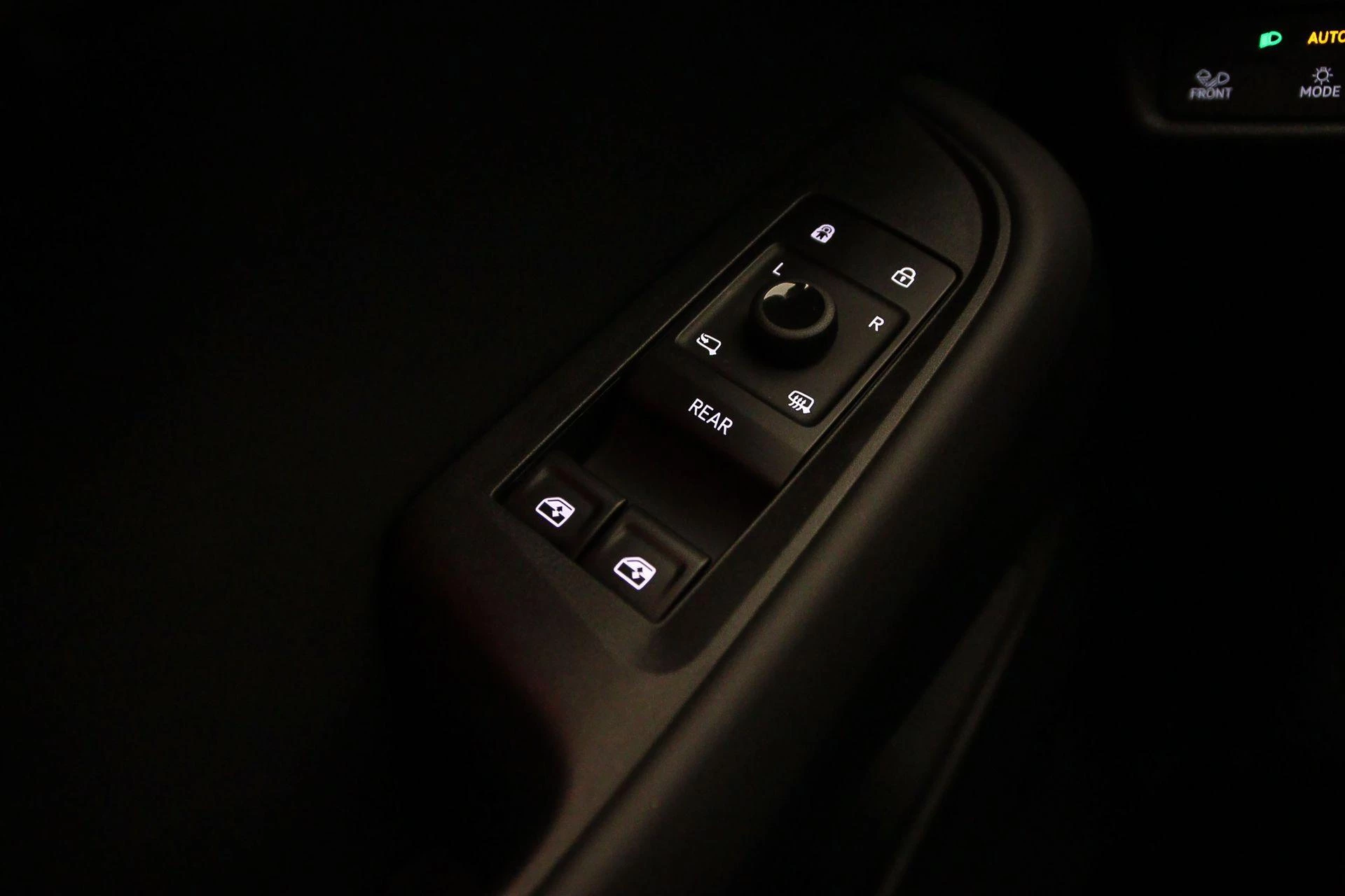 Hoofdafbeelding CUPRA Tavascan