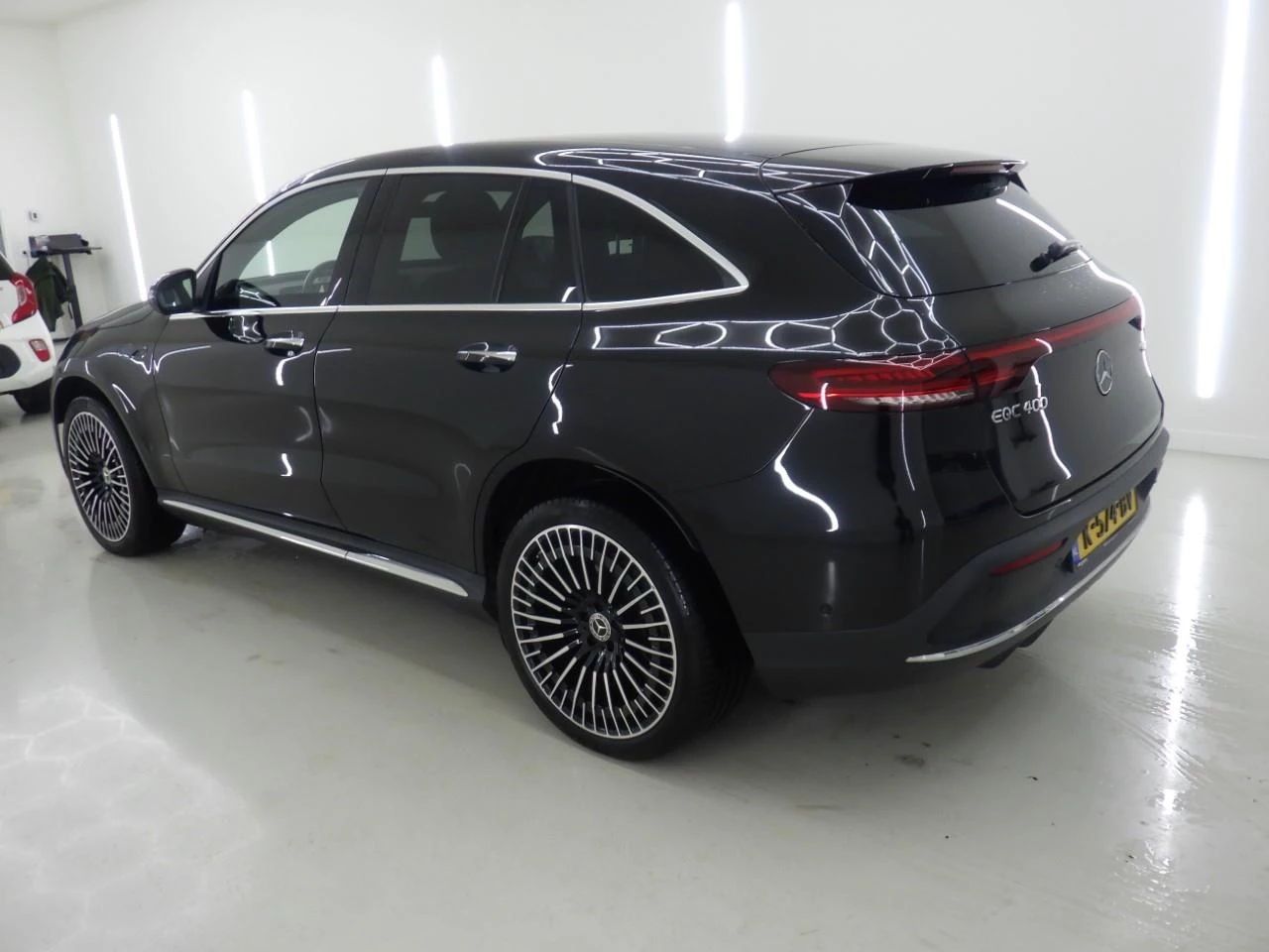 Hoofdafbeelding Mercedes-Benz EQC