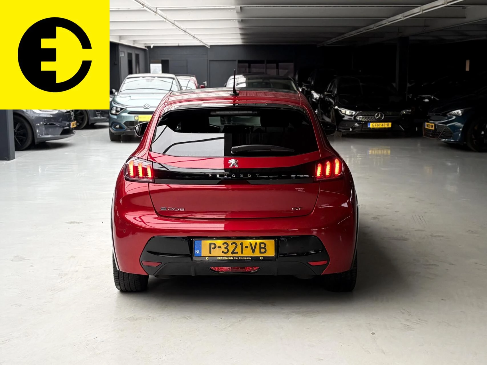 Hoofdafbeelding Peugeot e-208